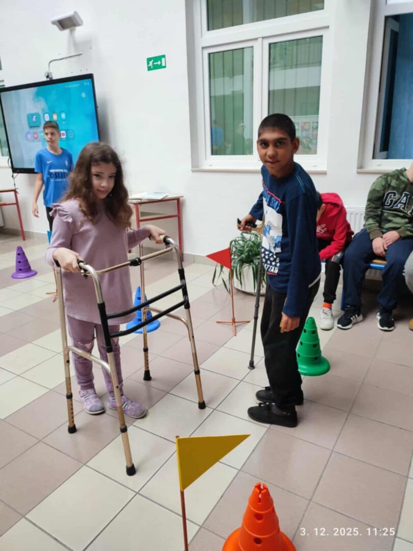 28d5c5cf-aeb6-4037-9187-38862c686df2