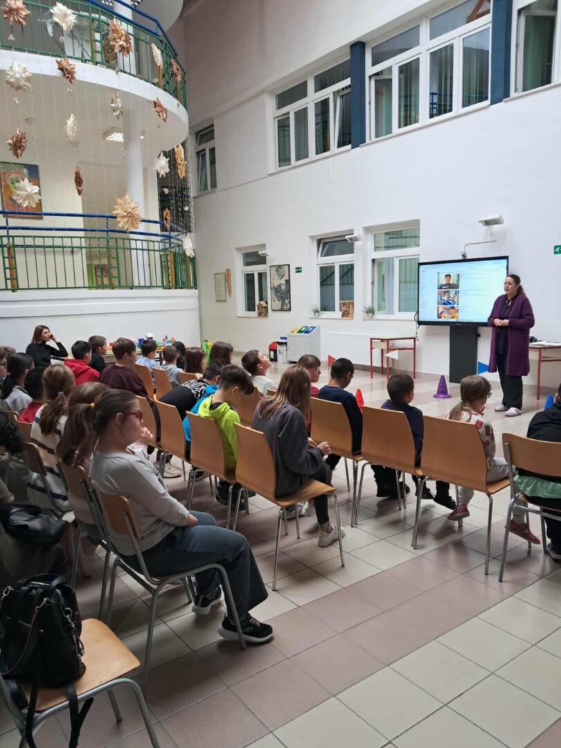 53d8db9c-48db-4d69-aedc-1c906a399bc6