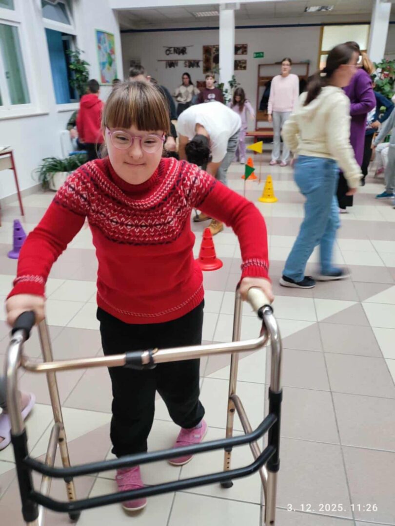 9bd53831-8294-43d2-830d-09f846bc36a1