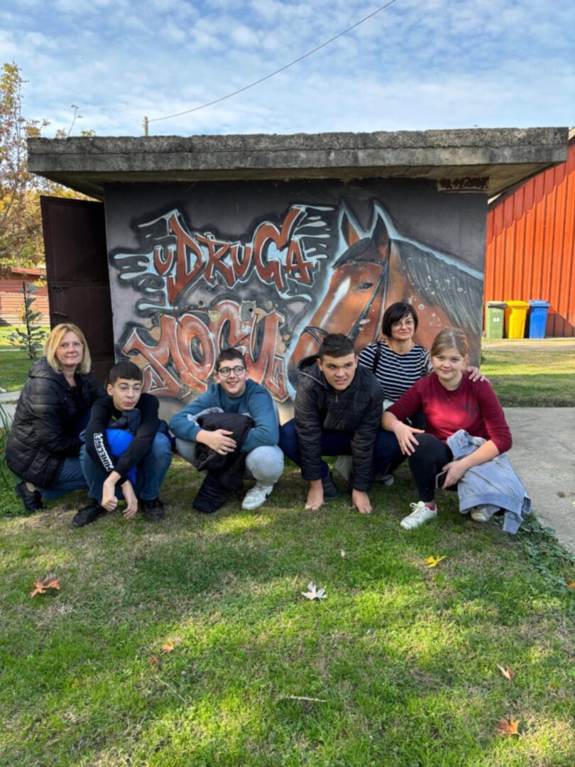 eeaaef60-681c-47a5-8285-871d2ad4cdf2